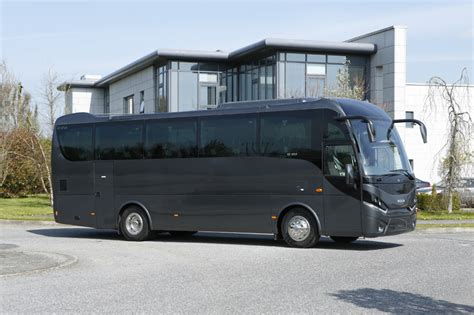 lir bus and coach sales
